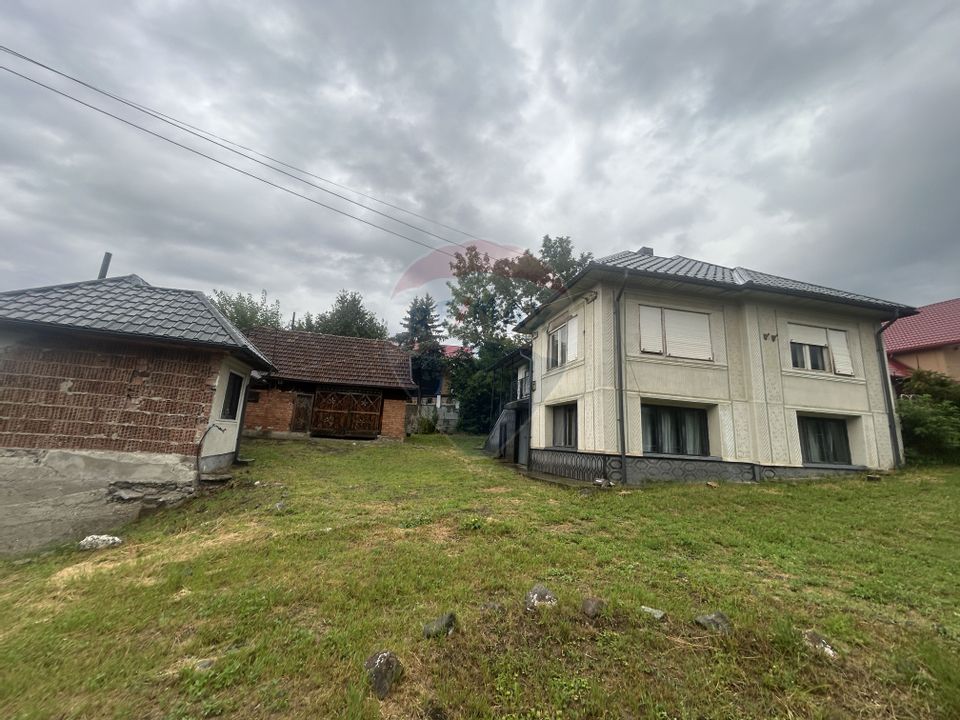 4 room House / Villa for sale