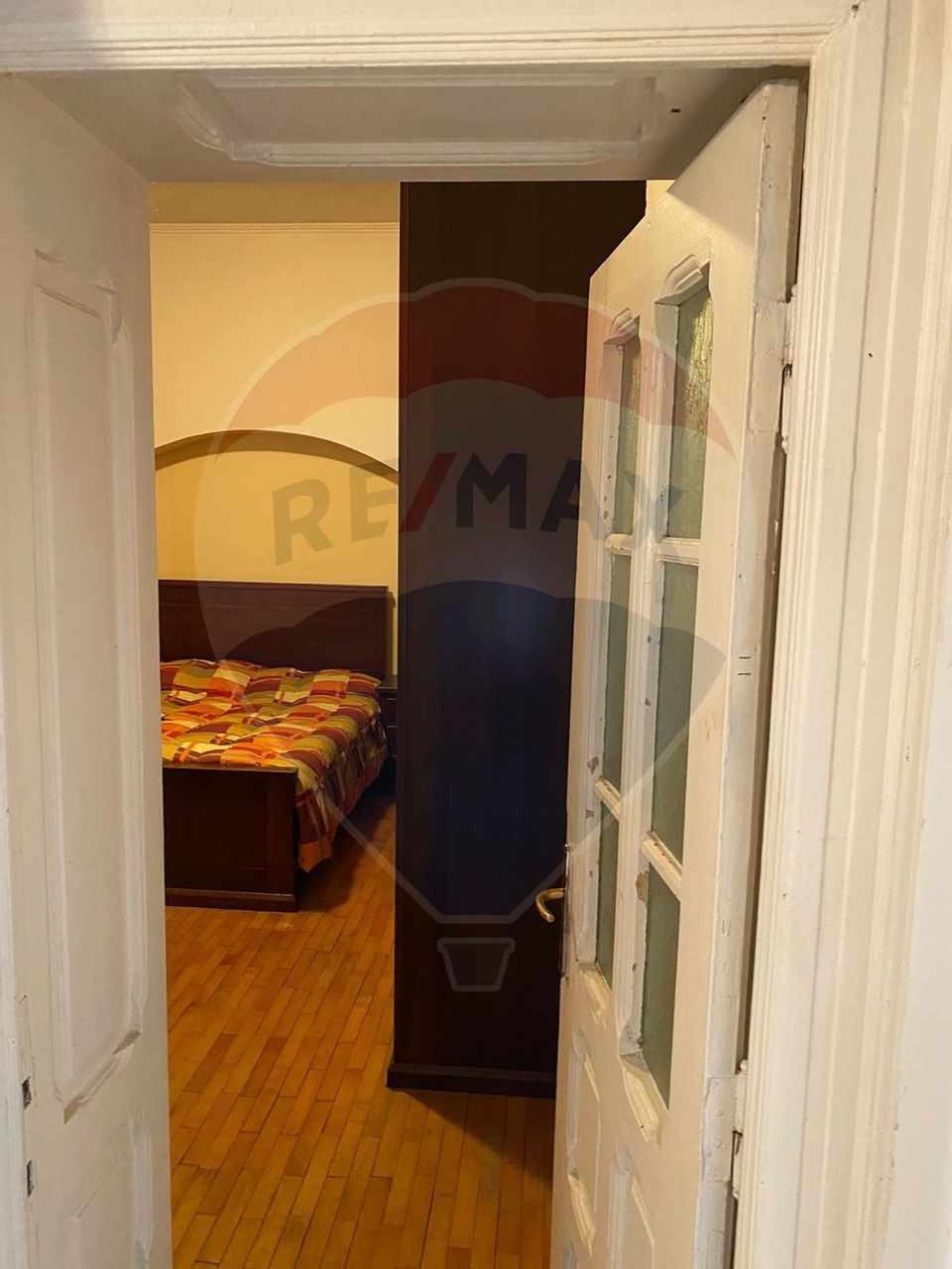 5 room House / Villa for sale, Central area