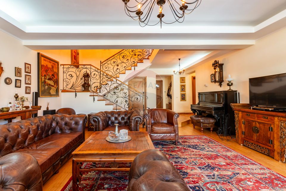 House / Villa for sale in Corbeanca, Blue Lagoon, near the lake