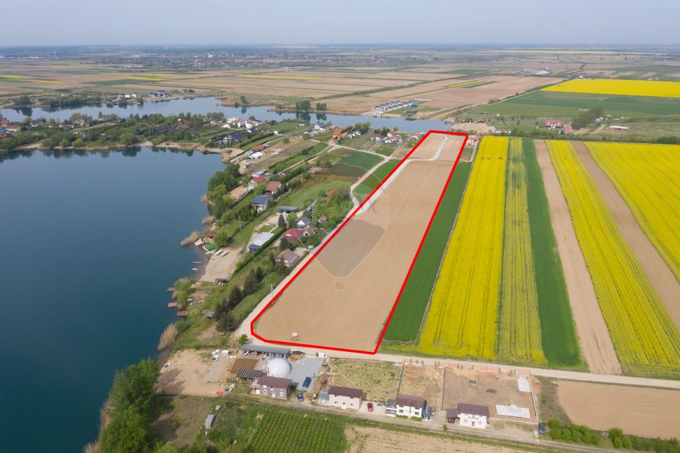 Teren Apa - Parcele de vanzare cu deschidere la Lacul Apa