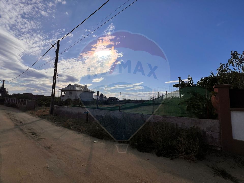 Land 1,709sqm Ghindeni / Strada Morarului