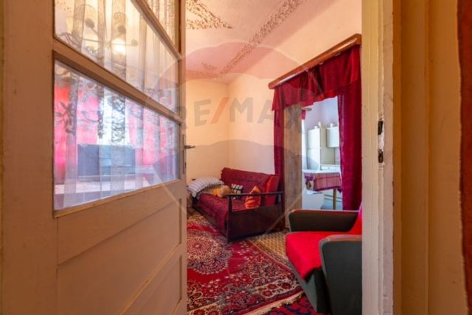 5 room House / Villa for sale, Central area