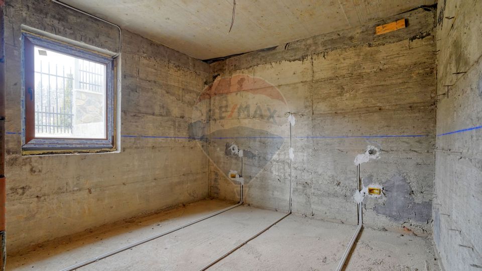 Casă / Vilă cu 6 camere de vânzare în Predeal