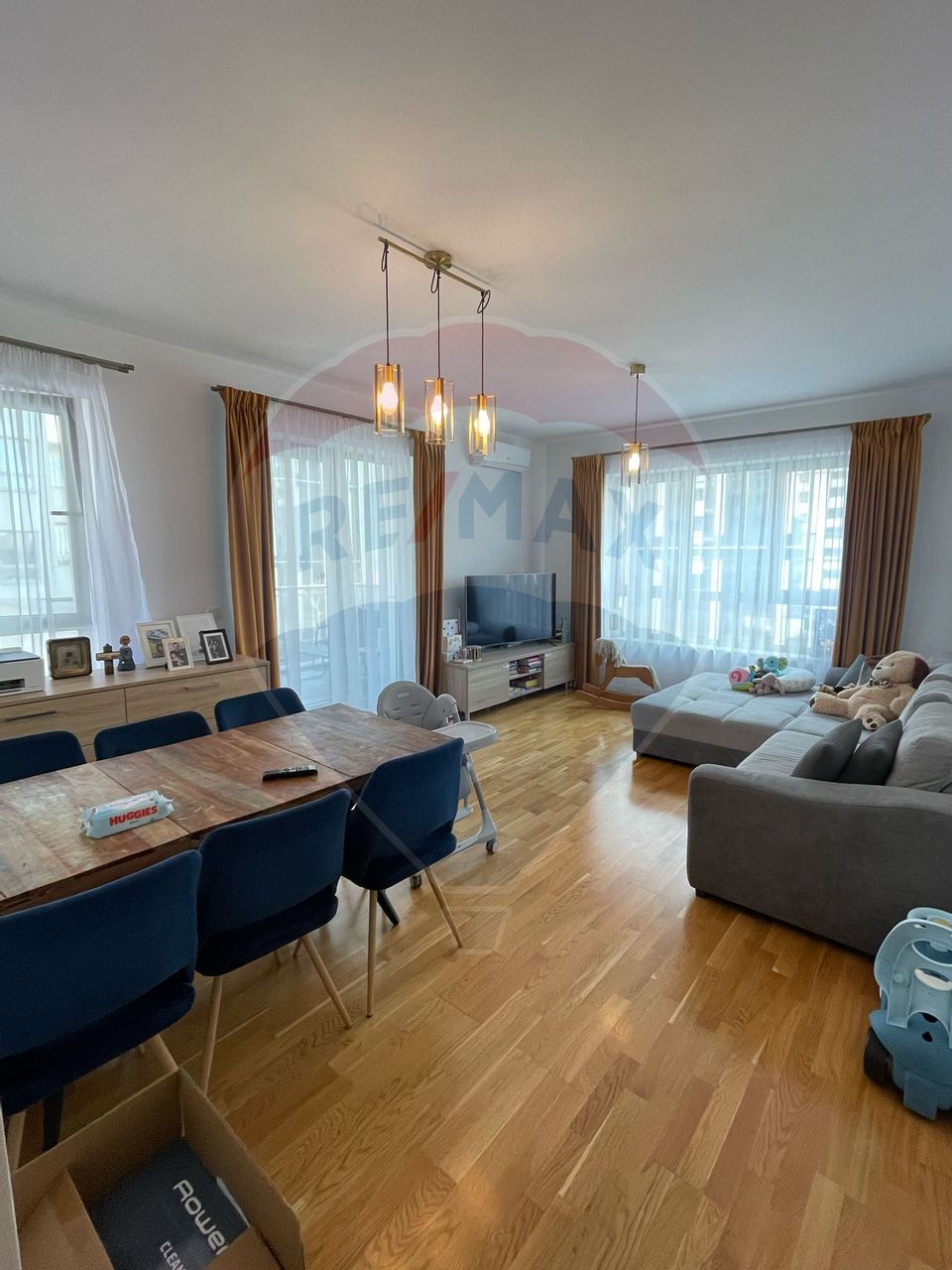 Bright 2-room apartment with parking in Luxuria Domenii Residence