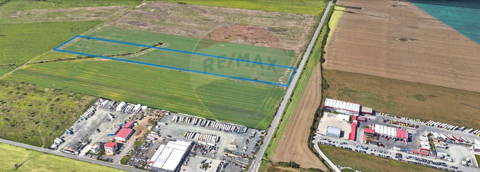 Land 50,513sqm Arad / Strada Exterior