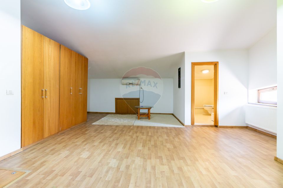 Villa 300sqm, land 500sqm Eroii Revolutiei| Afterschool, kindergarten