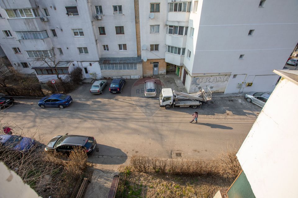 2 room Apartment for sale, Milcov area