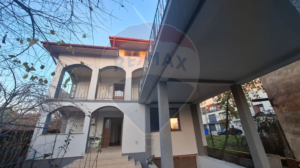 5 room House / Villa for rent, George Enescu area