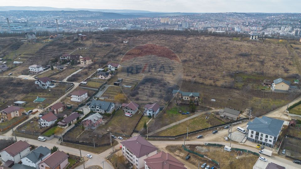 9 room House / Villa for sale