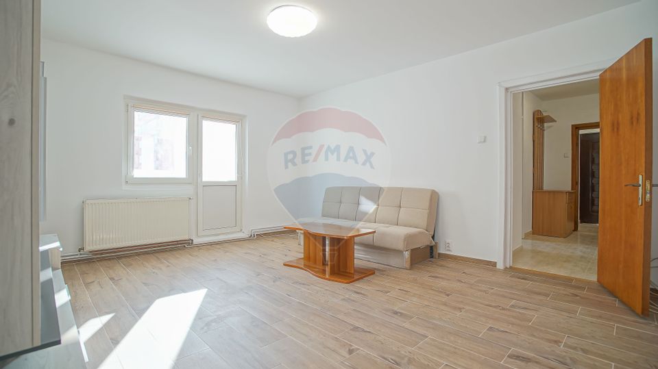 Apartament cu 3 camere de închiriat în zona Gării!