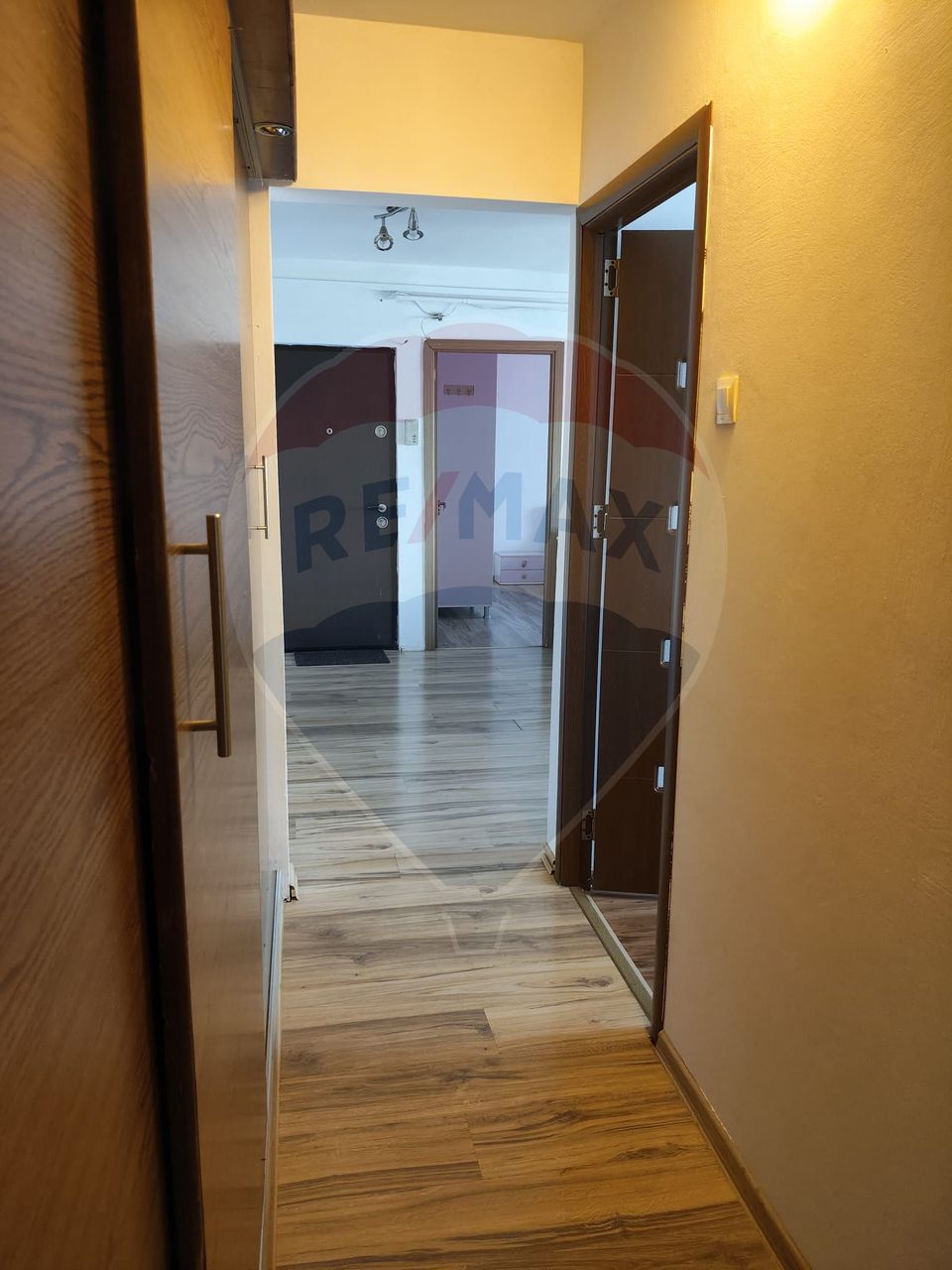 3 room Apartment for sale, 1 Mai area