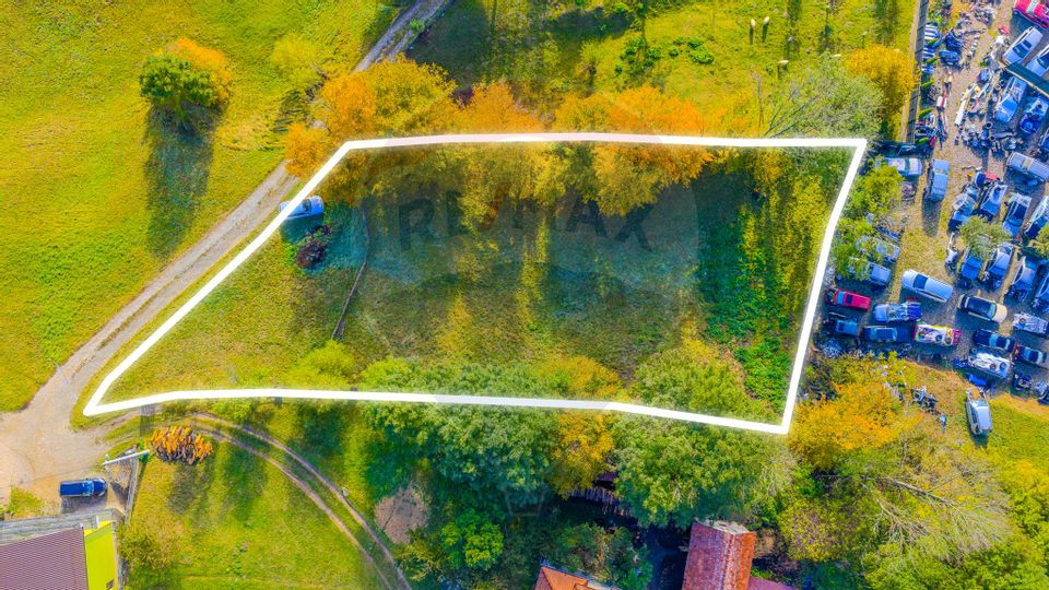 Land 1,564sqm Moieciu de Jos / Strada Sbarcioara