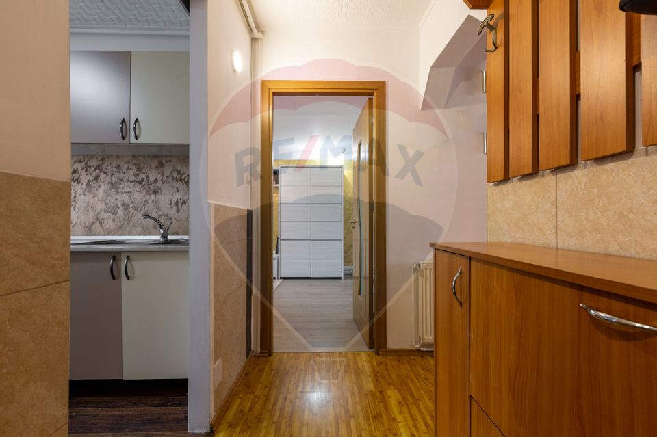 Apartament cu 3 camere, 2 bai si 2 balcoane in cartierul Vitrometan