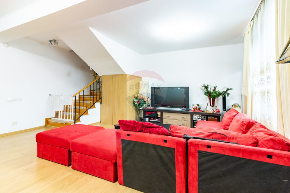 Casă / Vilă de vanzare in Otopeni, ansamblu rezidential, langa centru