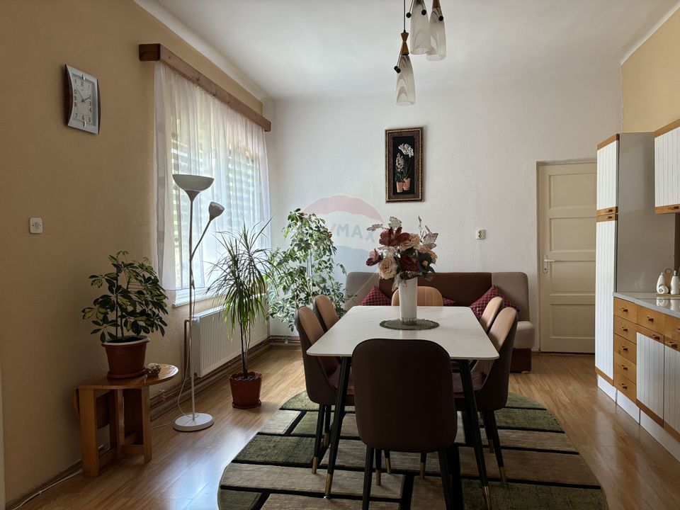 Casa cu gradina in Slimnic