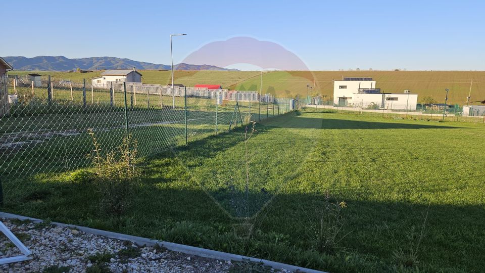 Land 600sqm Satu Nou / Strada Linces