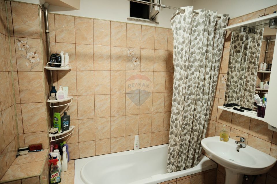 4 room House / Villa for sale