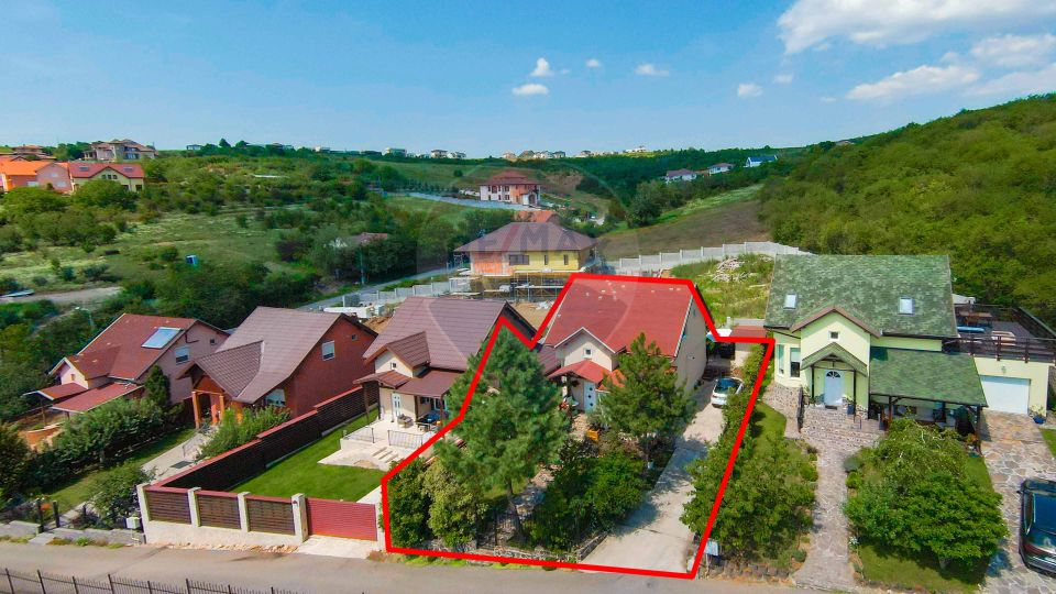 4 room House / Villa for sale, Dealuri Oradea area