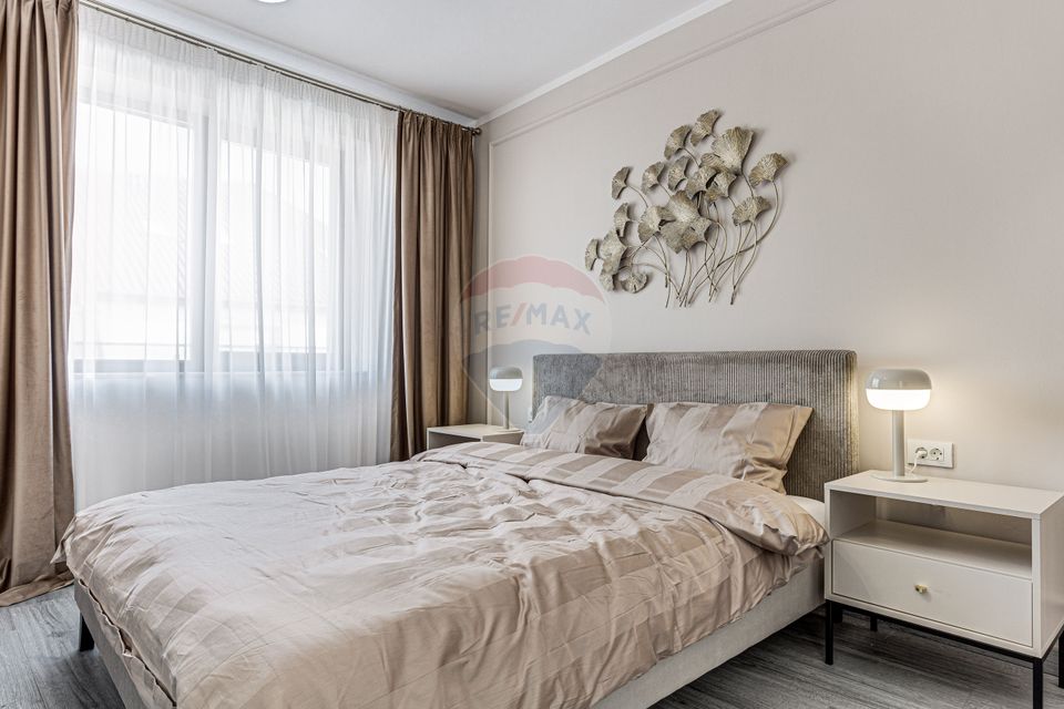 Apartament cu 3 camere de închiriat, parcare subterana, Complex Cozia