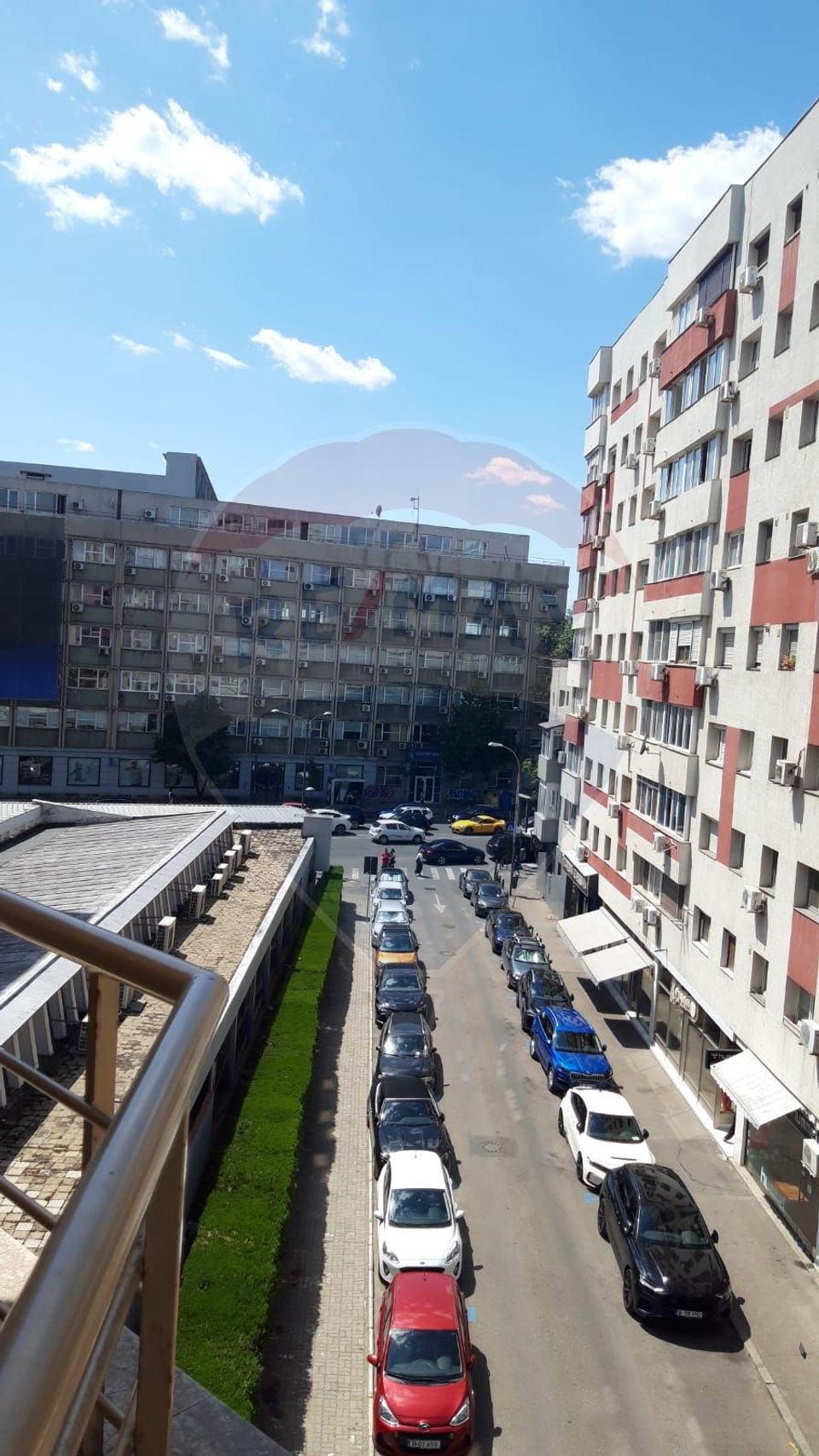 Apartament cu 4 camere de închiriat în zona Dorobanti