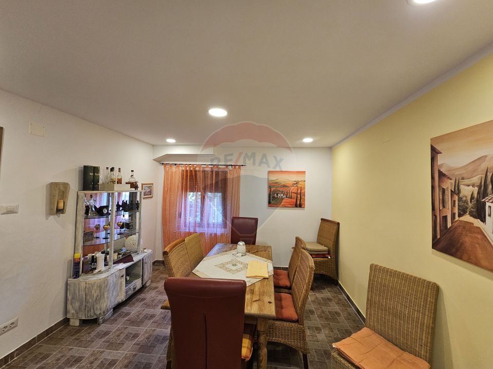 7 room House / Villa for sale