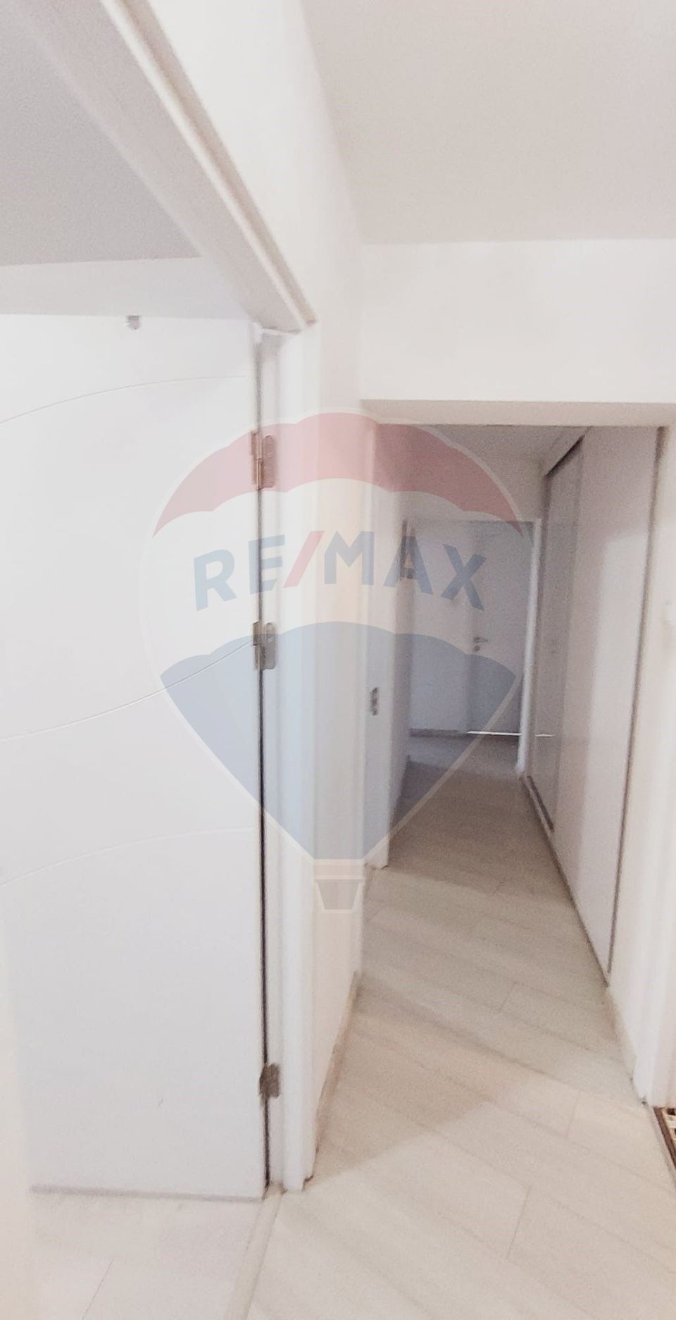 4 room Apartment for sale, Colentina area