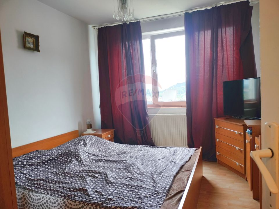 Apartament cu 2 camere,priveliște deosebită,confort și spațiu