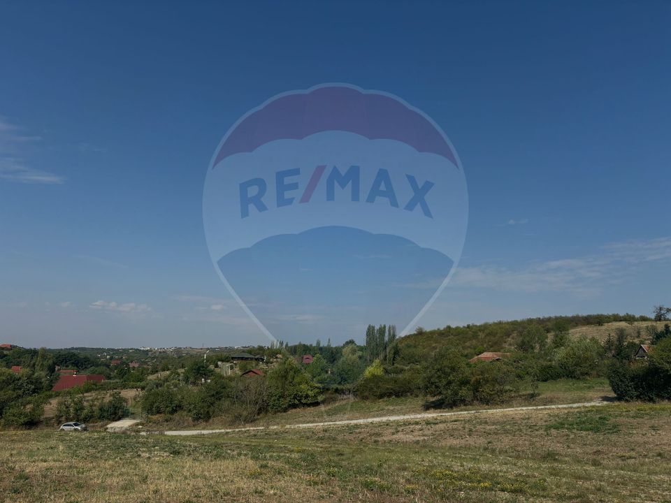 Land 5,511sqm Oradea / Strada Sofiei