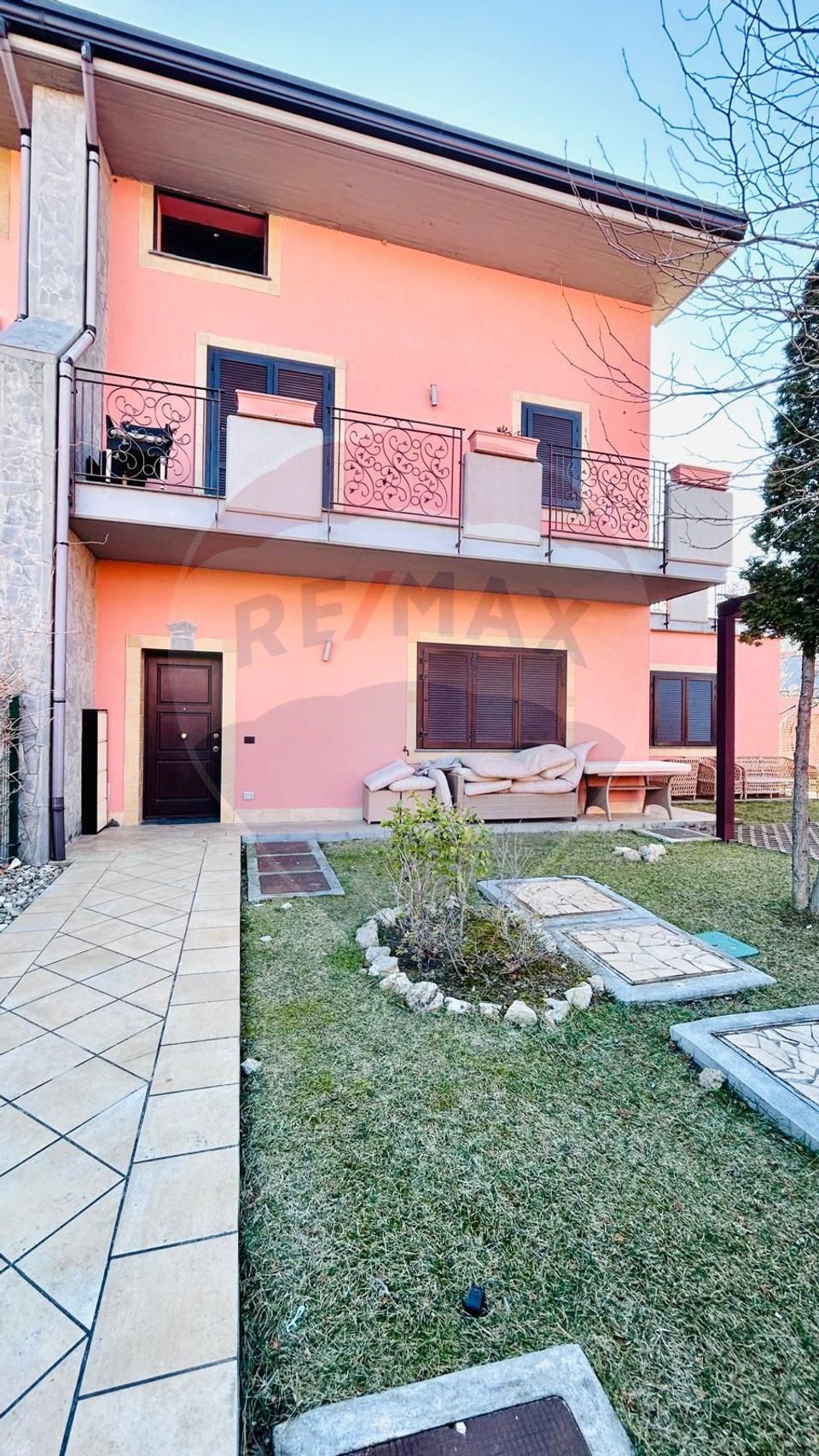 6 room House / Villa for sale, Faleza Nord area
