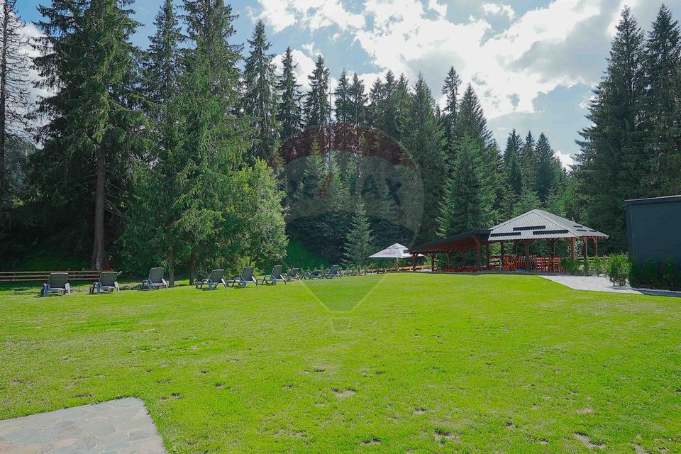 Hotel-Spa-Restaurant nou de Vânzare, 26 Camere, în Padiș,