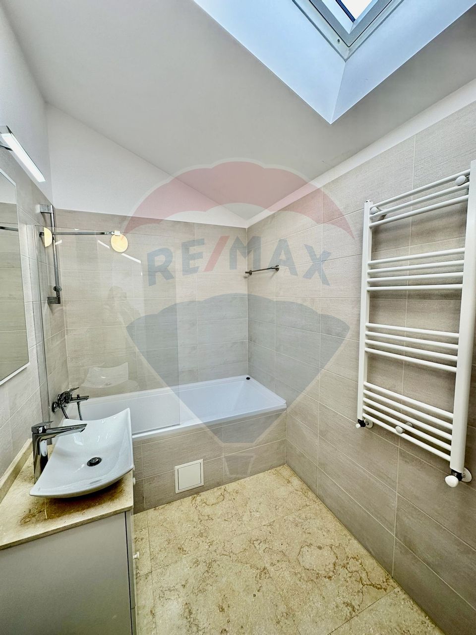 Vilă de Lux de Vânzare în Complexul Rezidențial Oxford Gardens