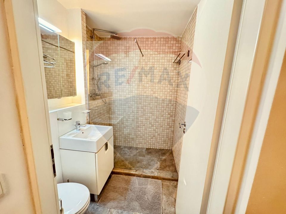 Garsoniera de inchiriat, Stefan cel Mare