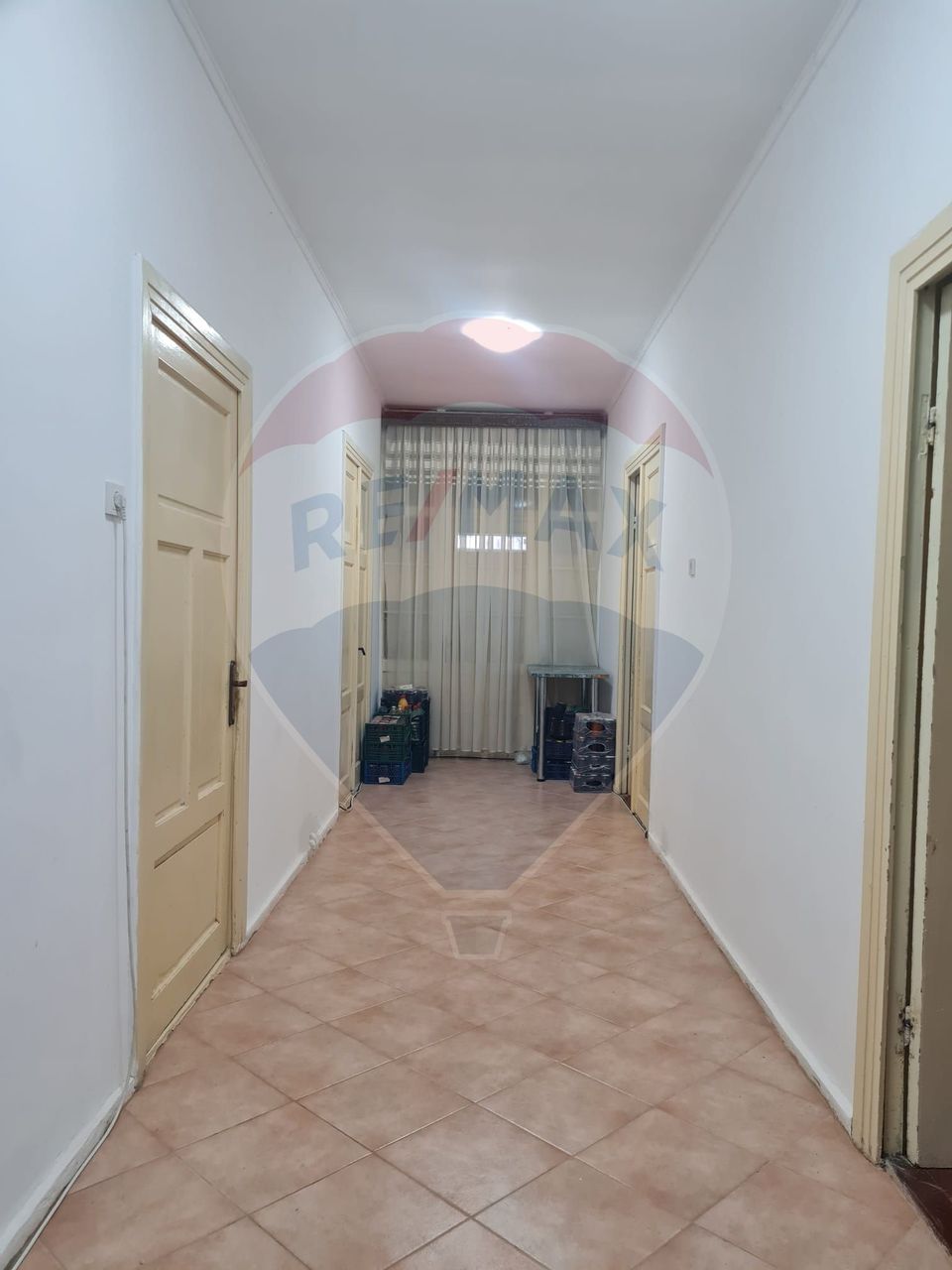 5 room House / Villa for sale, Central area