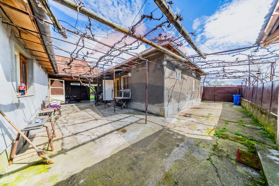 6 room House / Villa for sale