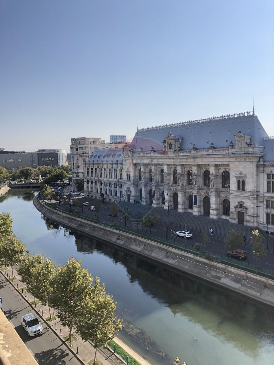 Garsonieră decomandată, vedere catre Dâmbovița, Unirii- bloc fara risc