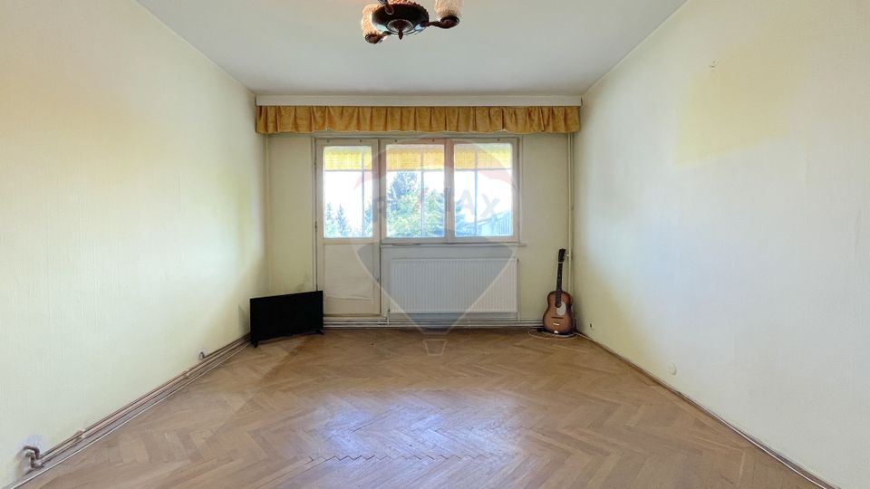 REZERVAT !  ! Apartament 2 camere str. Zizinului