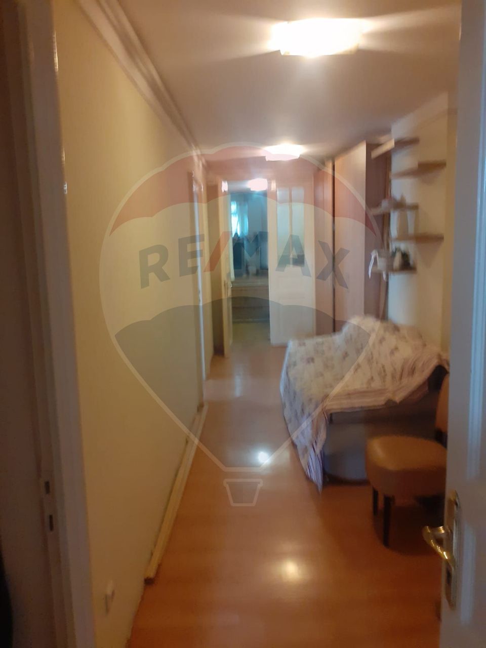 Apartament cu 5 camere în zona Mosilor, cladire cu aer istoric