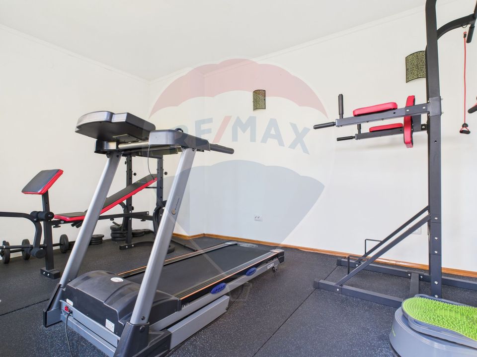 House / Villa Eroii Revolutiei area