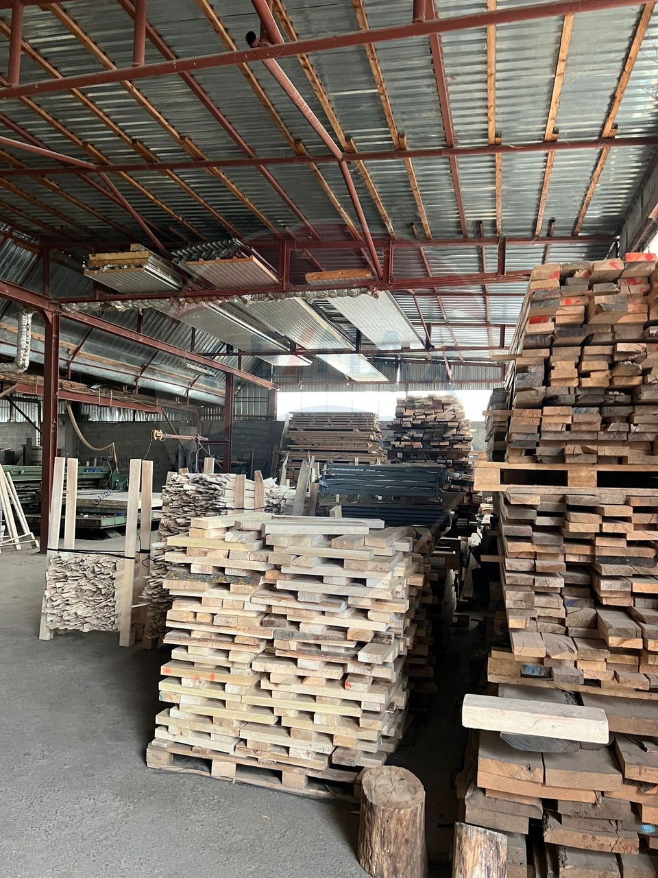 Spațiu industrial de 7,756mp de vânzare