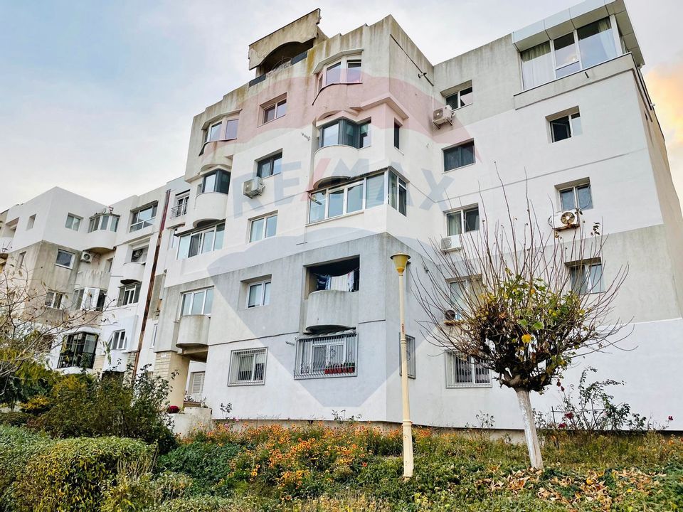 Apartament 2 camere de închiriat, termen lung, în Faleza Nord
