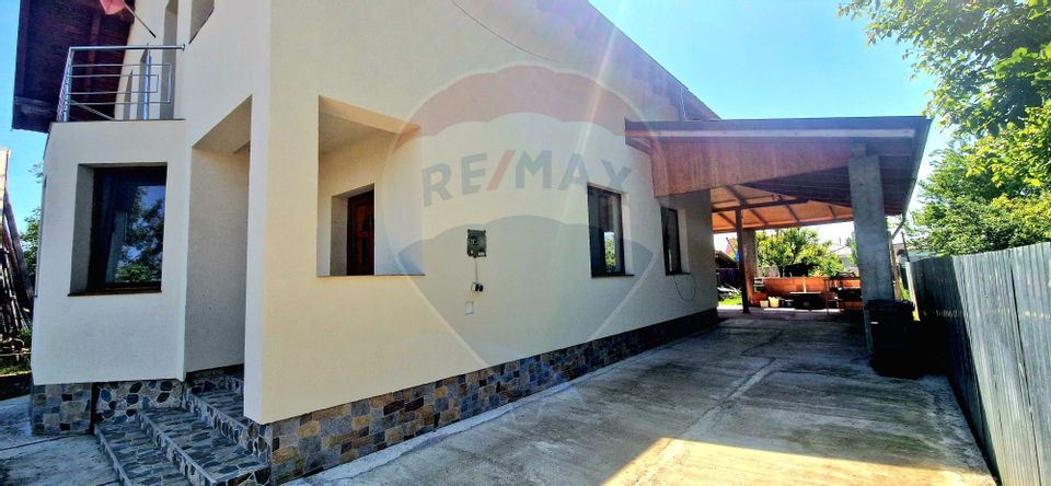 4 room House / Villa for sale