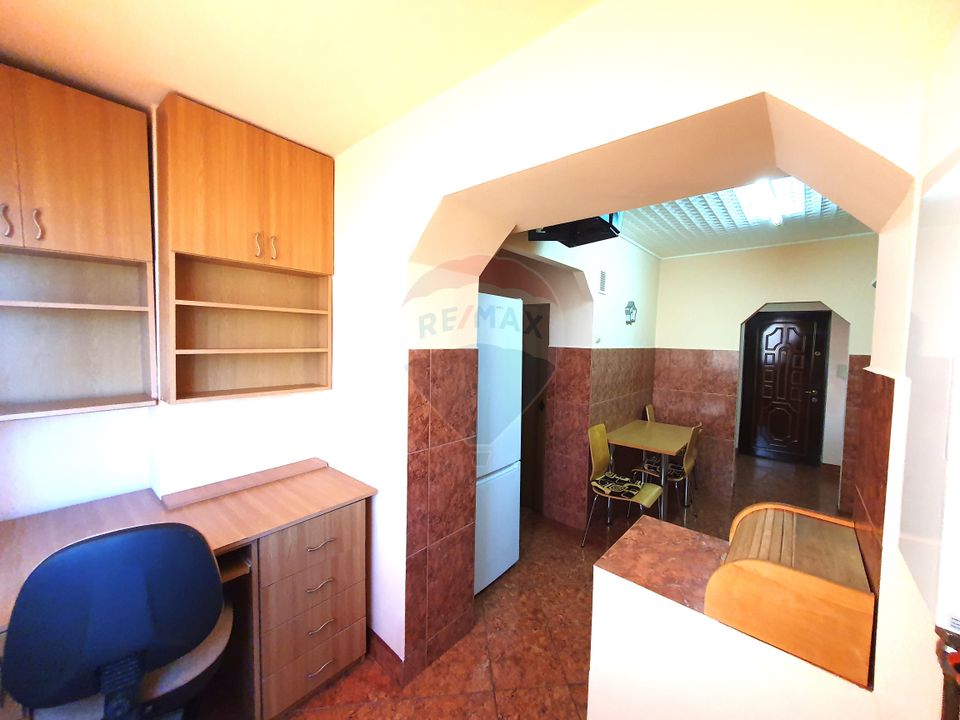 2 room Apartment for rent, Aurel Vlaicu area