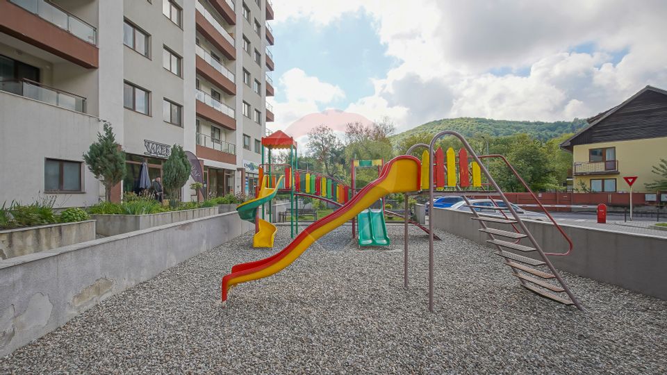 Apartament cu 2 camere de închiriat în zona Noua