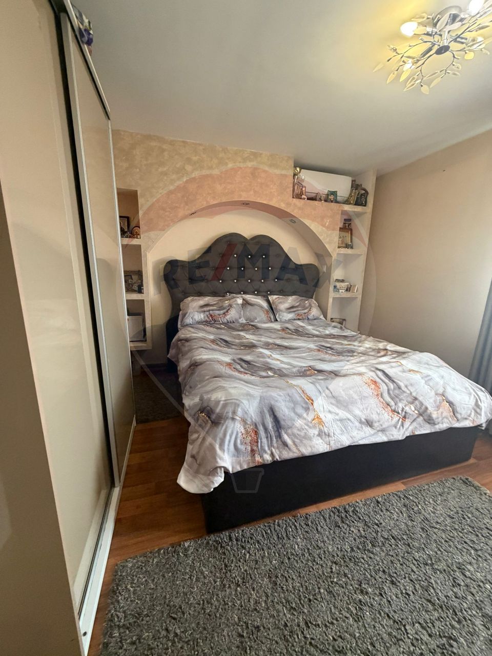 5 room House / Villa for sale, 1 Mai area