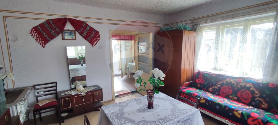 Casă de vânzare în Gârdani