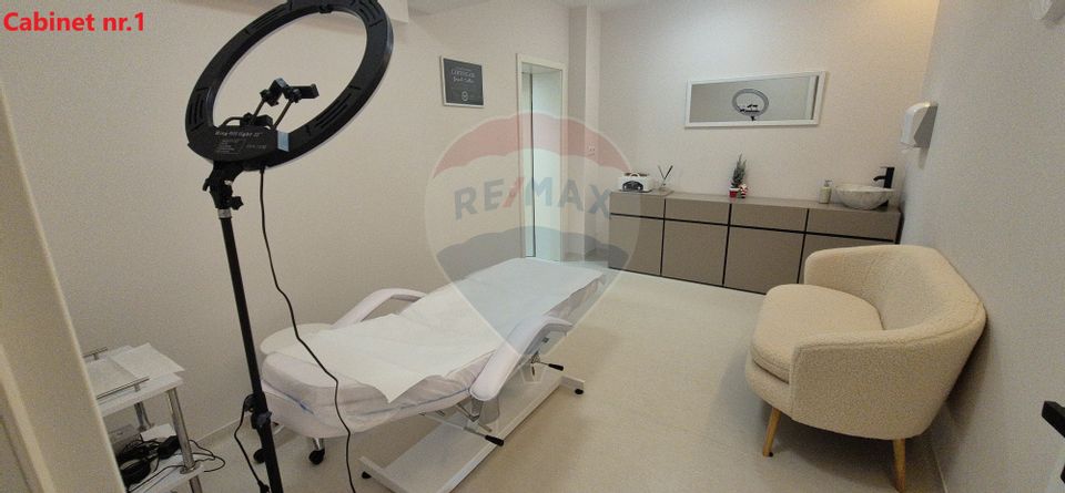 18sq.m Commercial Space for rent, Avantgarden area