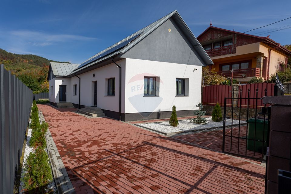 Casă / Vilă de vânzare în zona centrală TÂRGU OCNA