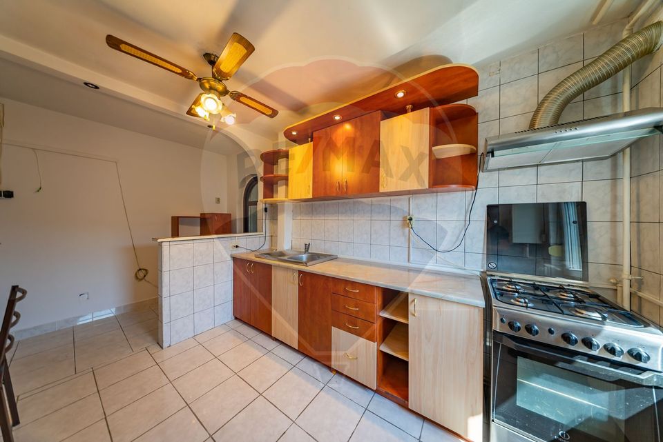 Apartament cu 2 camere de închiriat în zona Micalaca