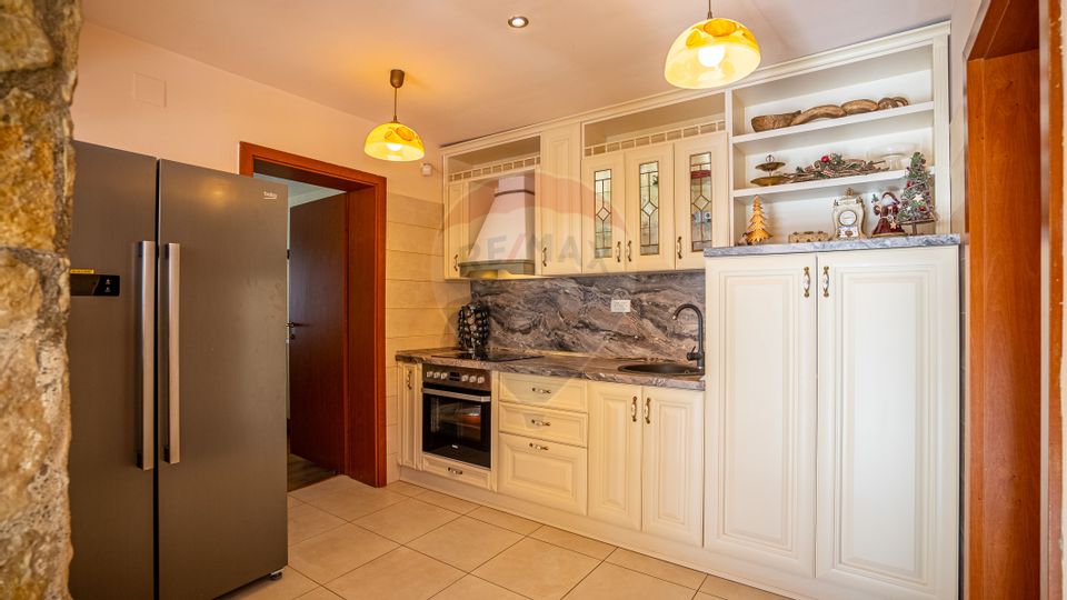 5 room House / Villa for sale