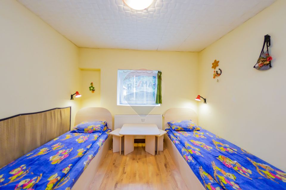 10 room Hotel / Pension for sale, Central area